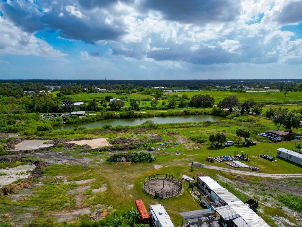 301 East Road Sarasota FL 34240 A4667218 image20