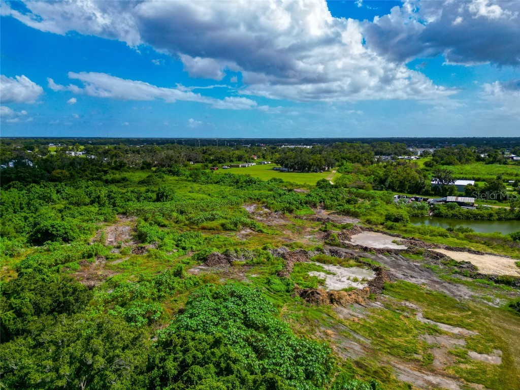 301 East Road Sarasota FL 34240 A4667218 image21