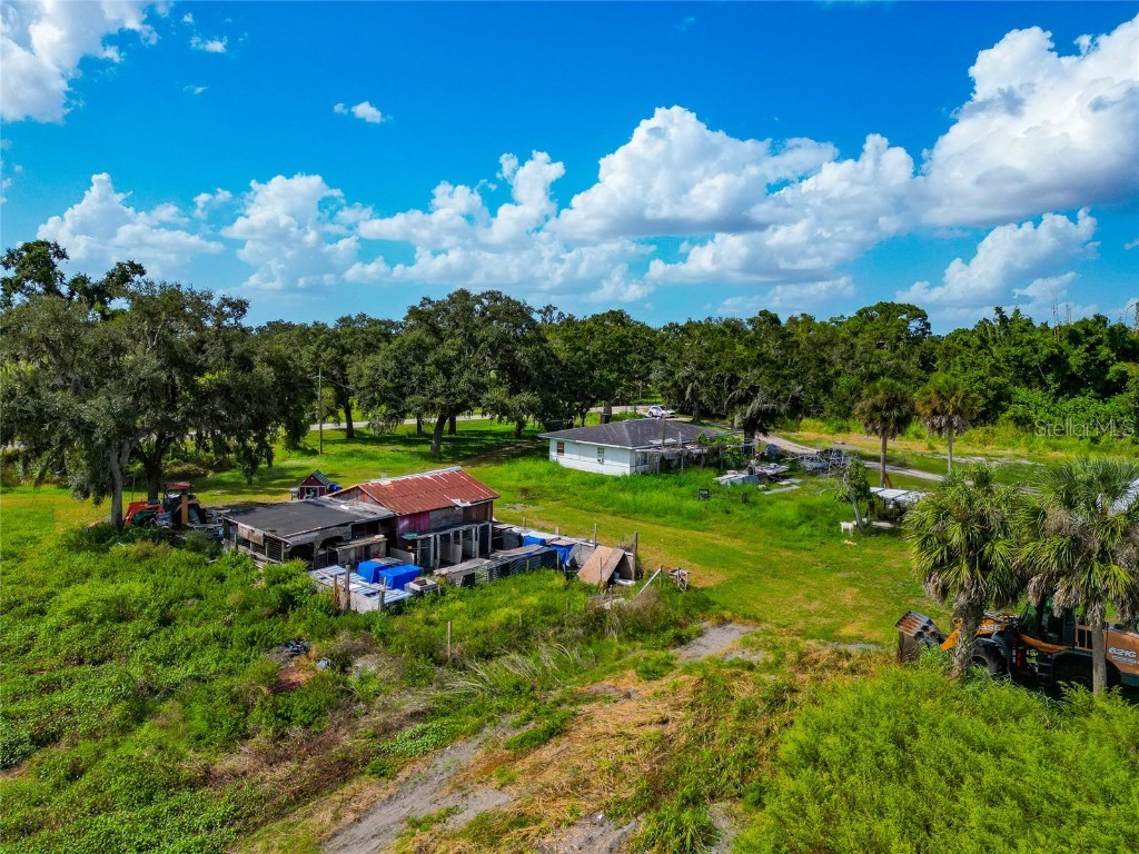 301 East Road Sarasota FL 34240 A4667218 image25