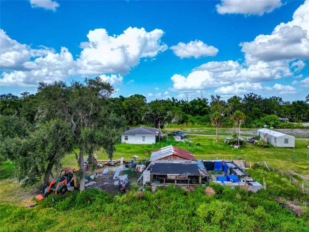 301 East Road Sarasota FL 34240 A4667218 image30