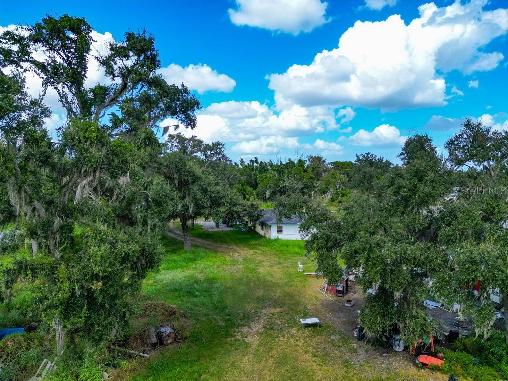 301 East Road Sarasota FL 34240 A4667218 image31