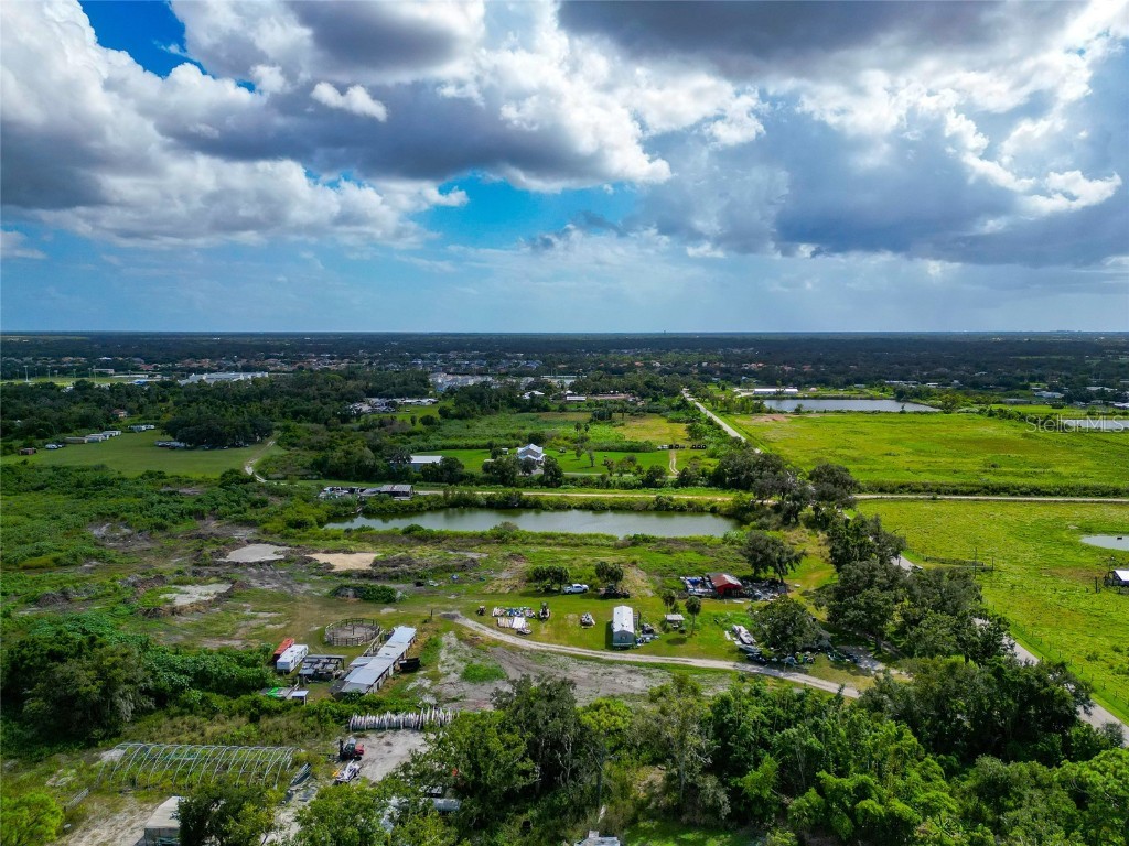 301 East Road Sarasota FL 34240 A4667218 image6