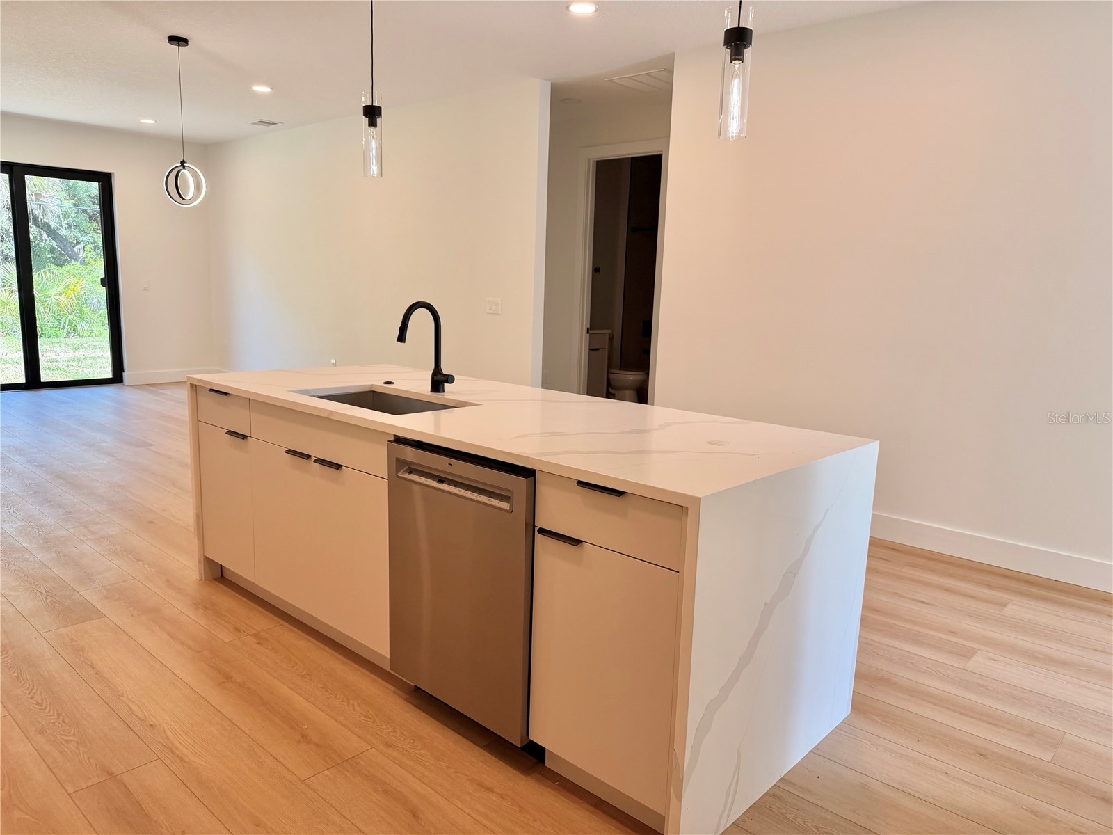 301 Eppinger Drive Port Charlotte FL 33953 O6410234 image16