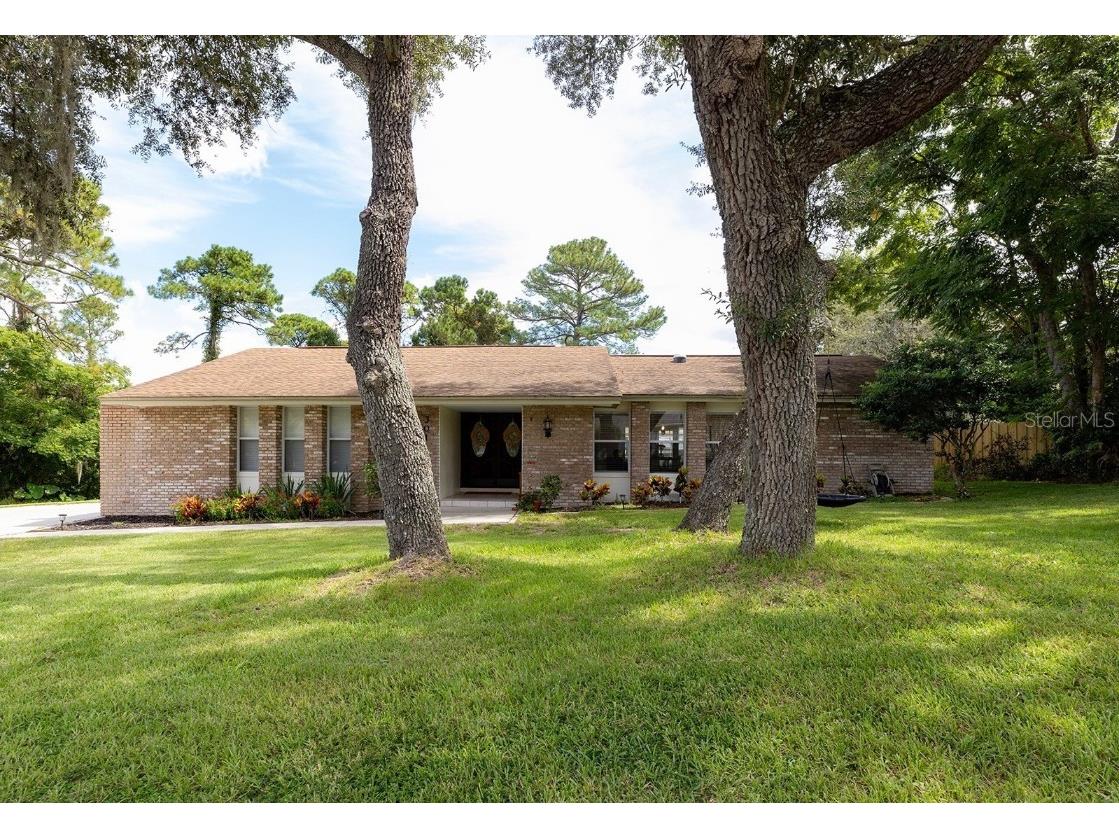 301 Hickory Drive Longwood FL 32779 - LAKE BRANTLEY O6325424 image1