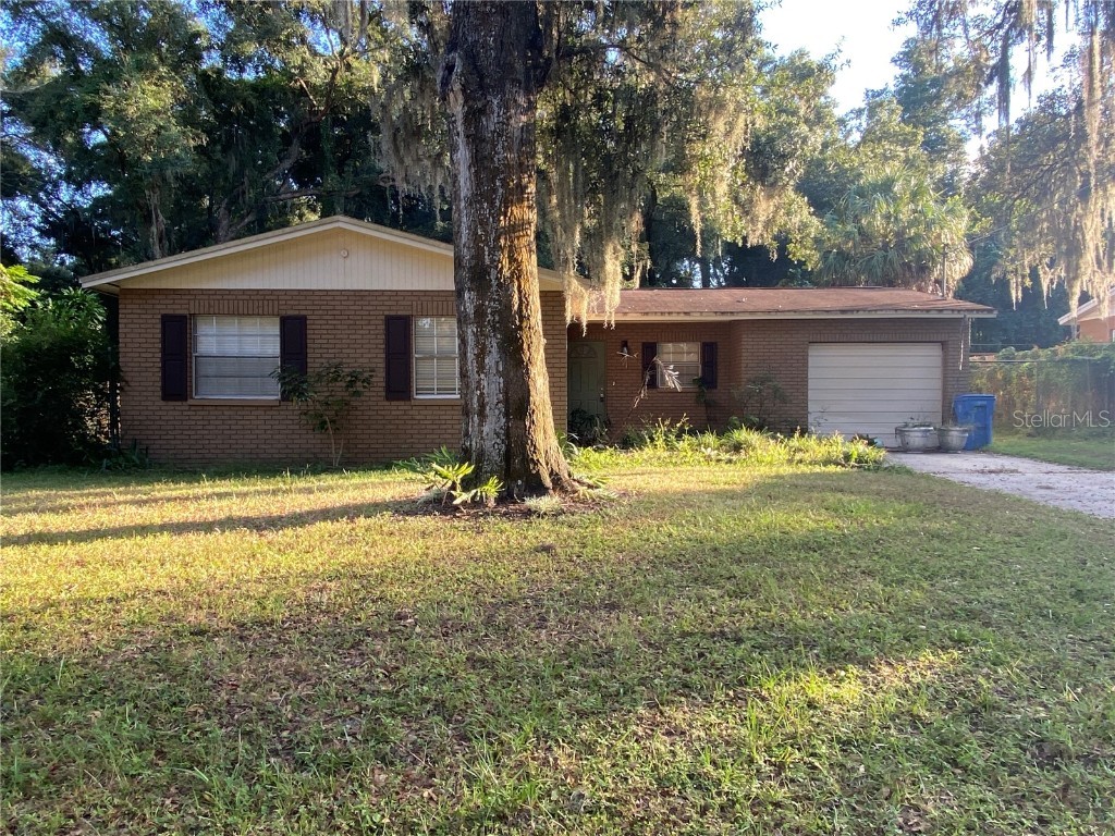 301 Hickory Lane Seffner FL 33584 TB8457167 image1