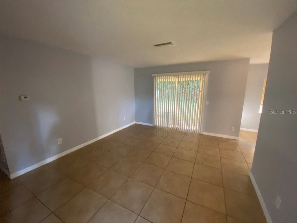 301 Hickory Lane Seffner FL 33584 TB8457167 image2