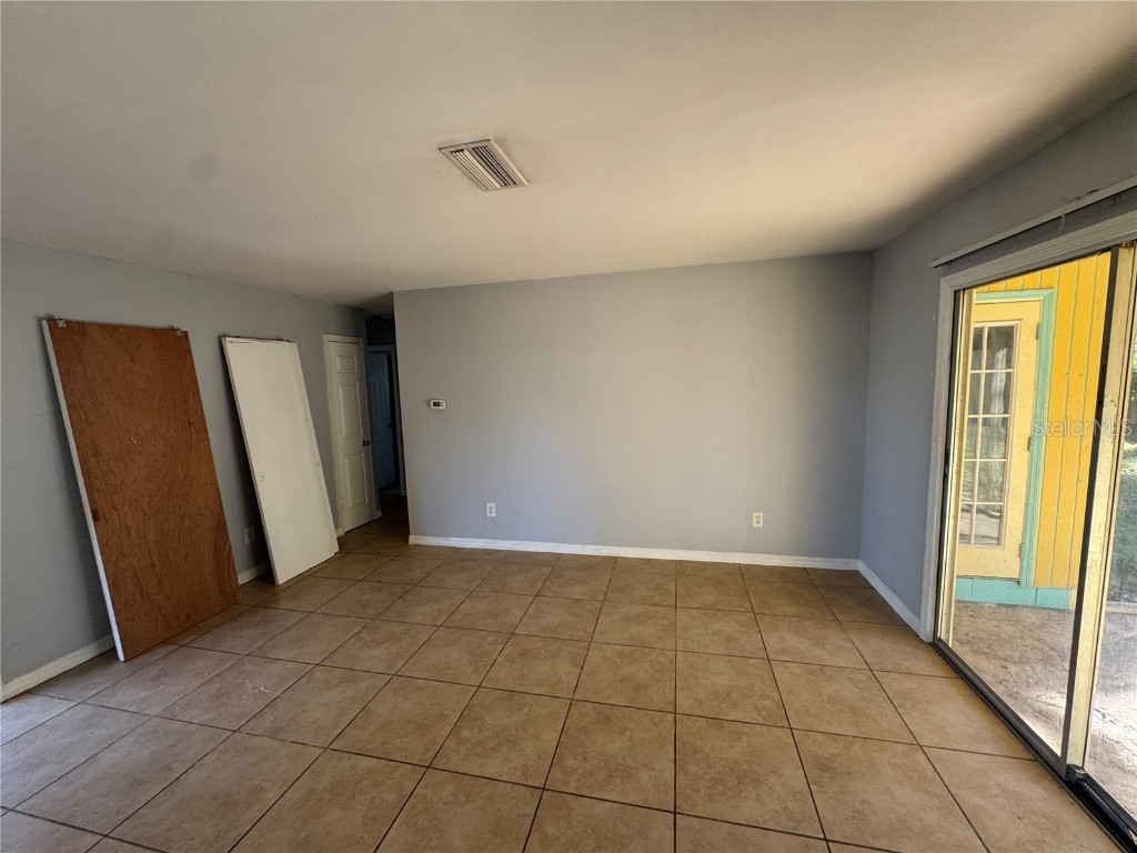 301 Hickory Lane Seffner FL 33584 TB8457167 image4