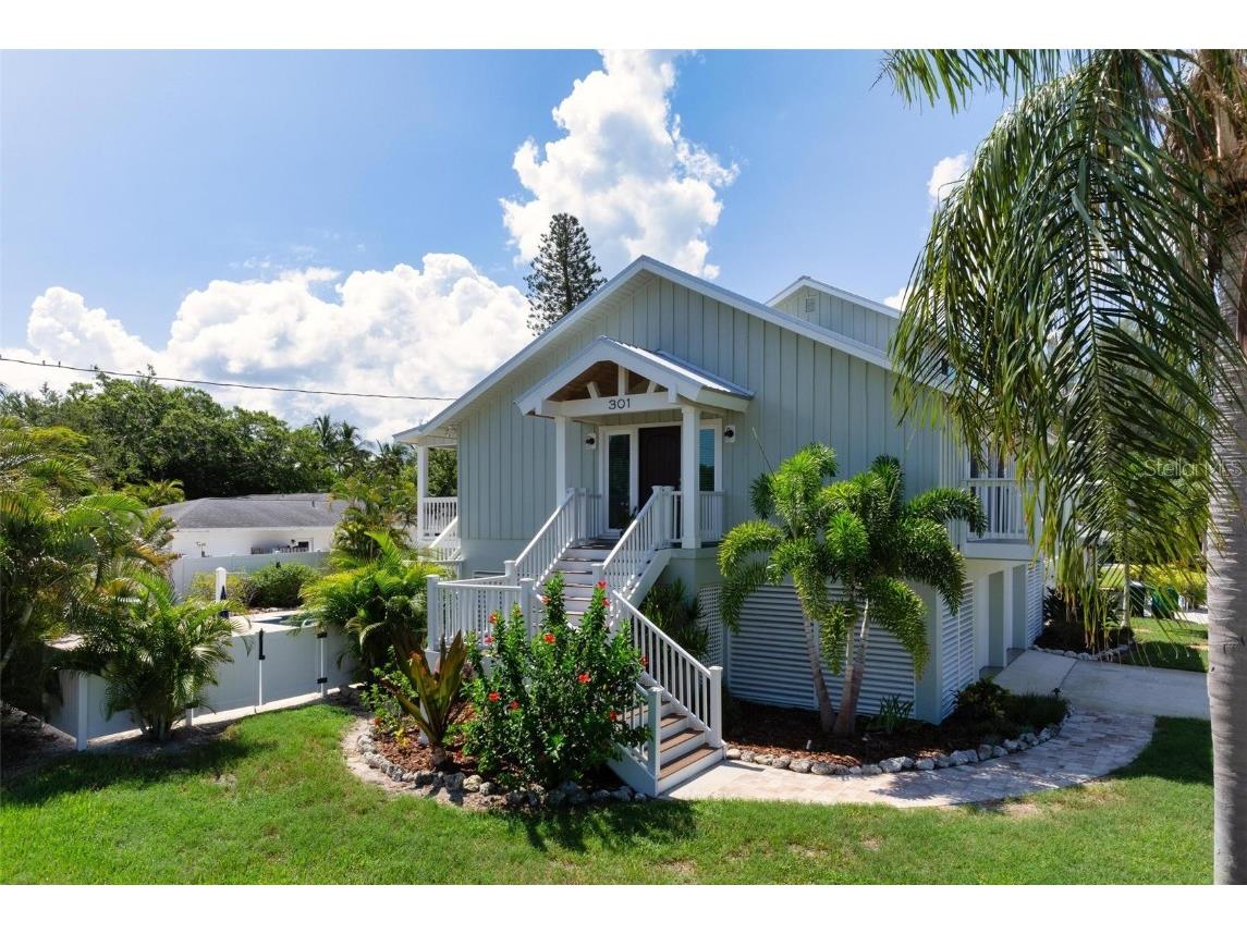 301 Iris Street Anna Maria FL 34216 A4618241 image1