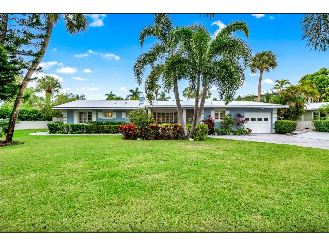 301 Jackson Drive Sarasota FL 34236 A4683209 image1