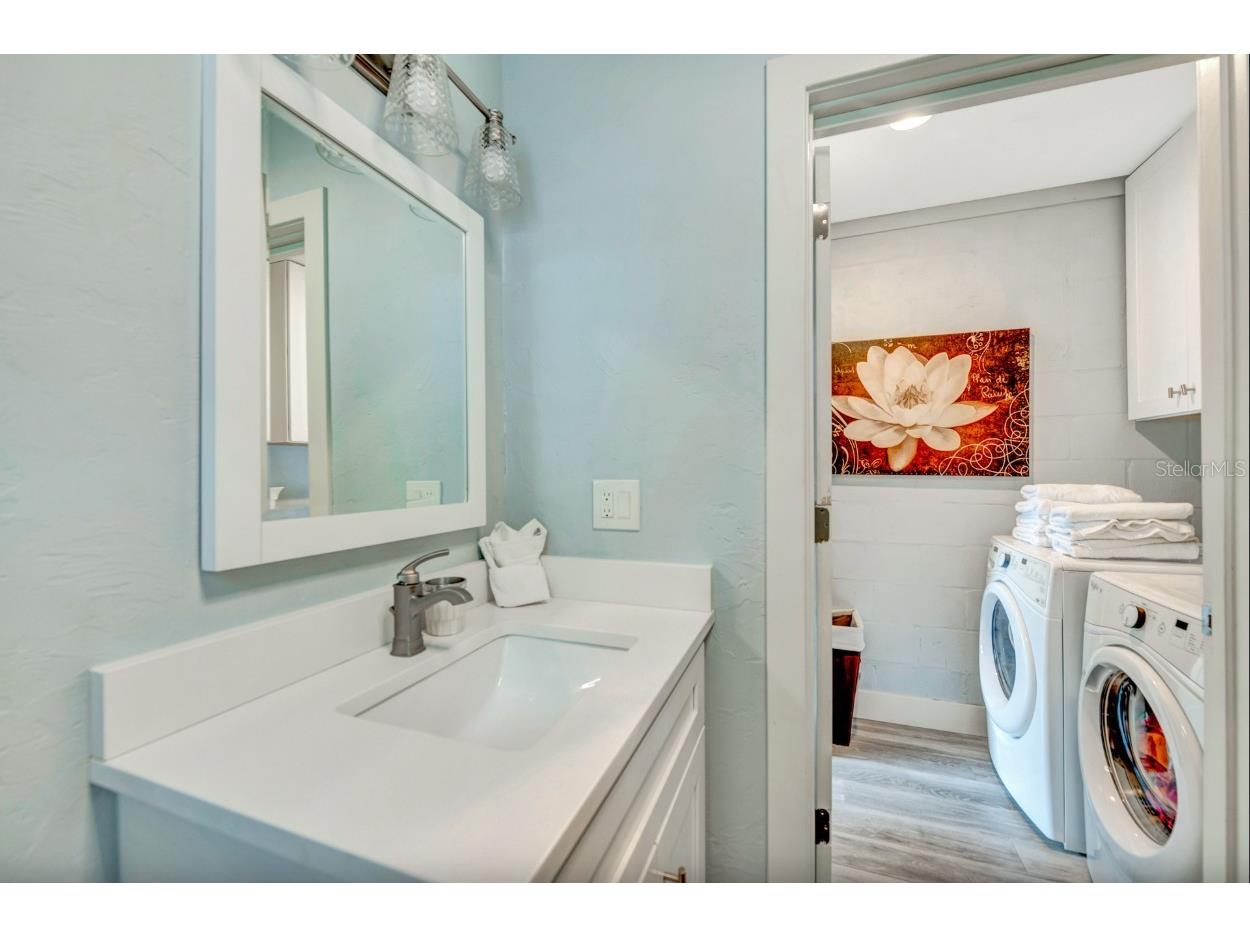 301 Jackson Drive Sarasota FL 34236 A4683209 image16