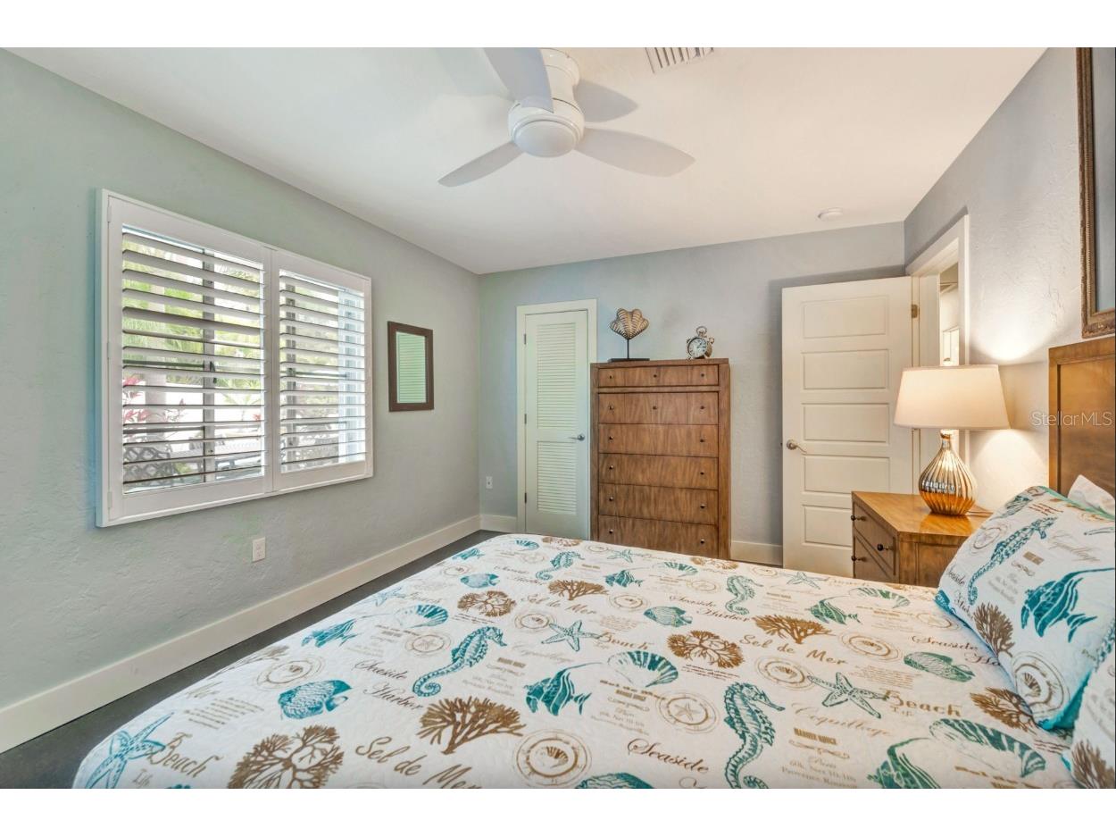 301 Jackson Drive Sarasota FL 34236 A4683209 image23