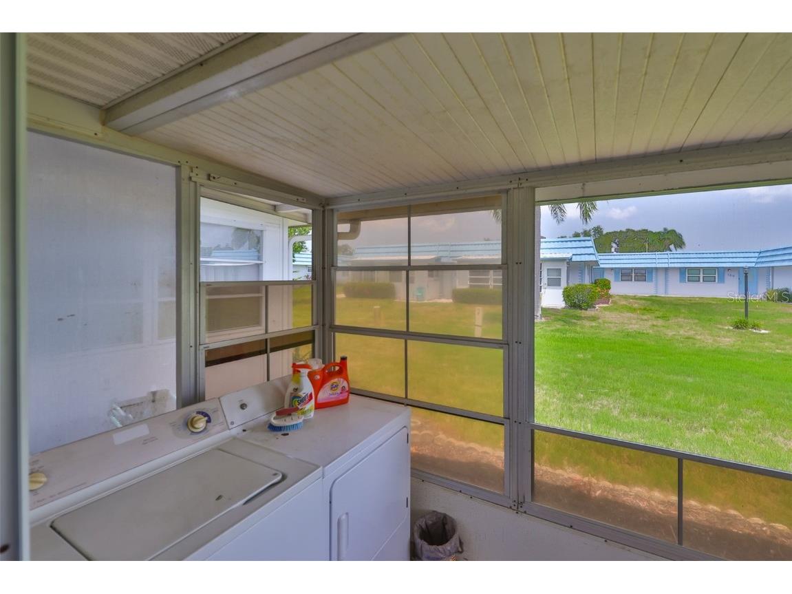 301 Kings Boulevard #130 Sun City Center FL 33573 TB8395541 image19