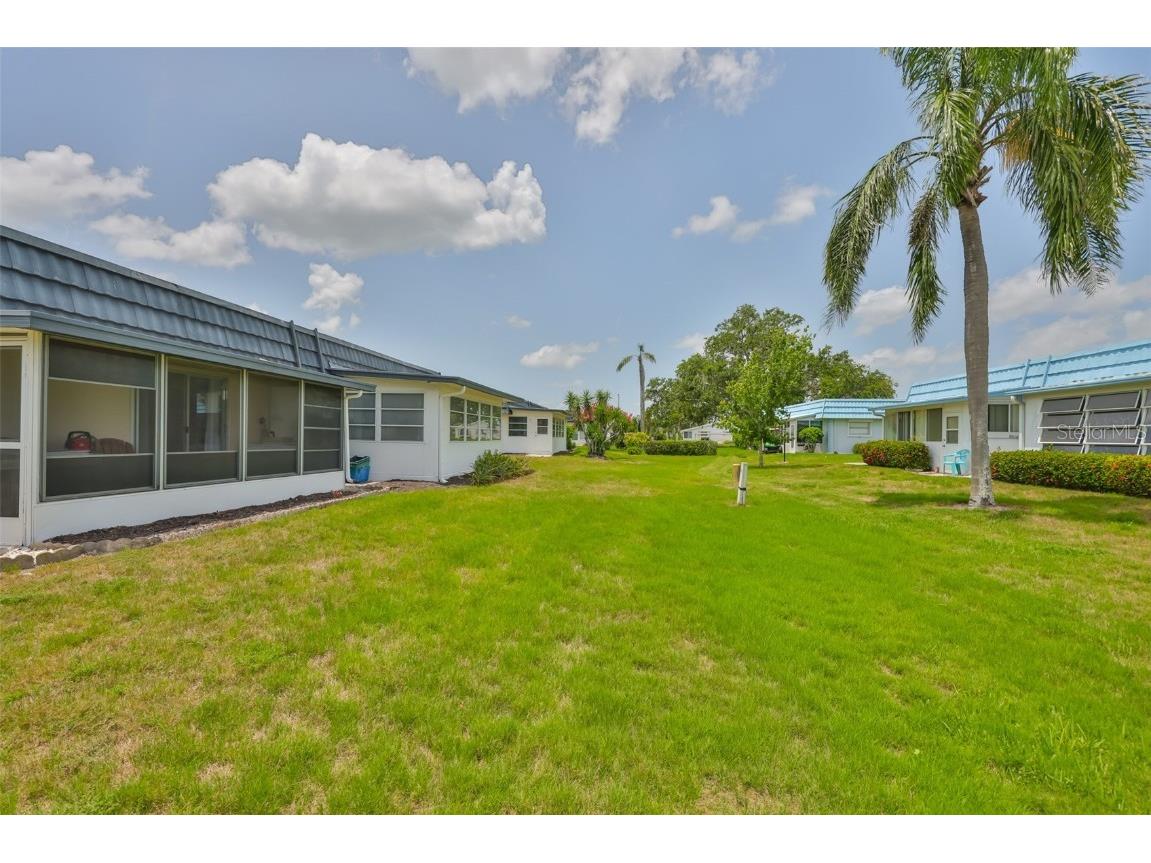 301 Kings Boulevard #130 Sun City Center FL 33573 TB8395541 image21