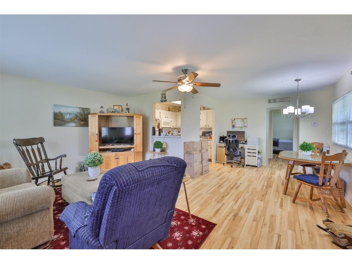 301 Kings Boulevard #130 Sun City Center FL 33573 TB8395541 image6