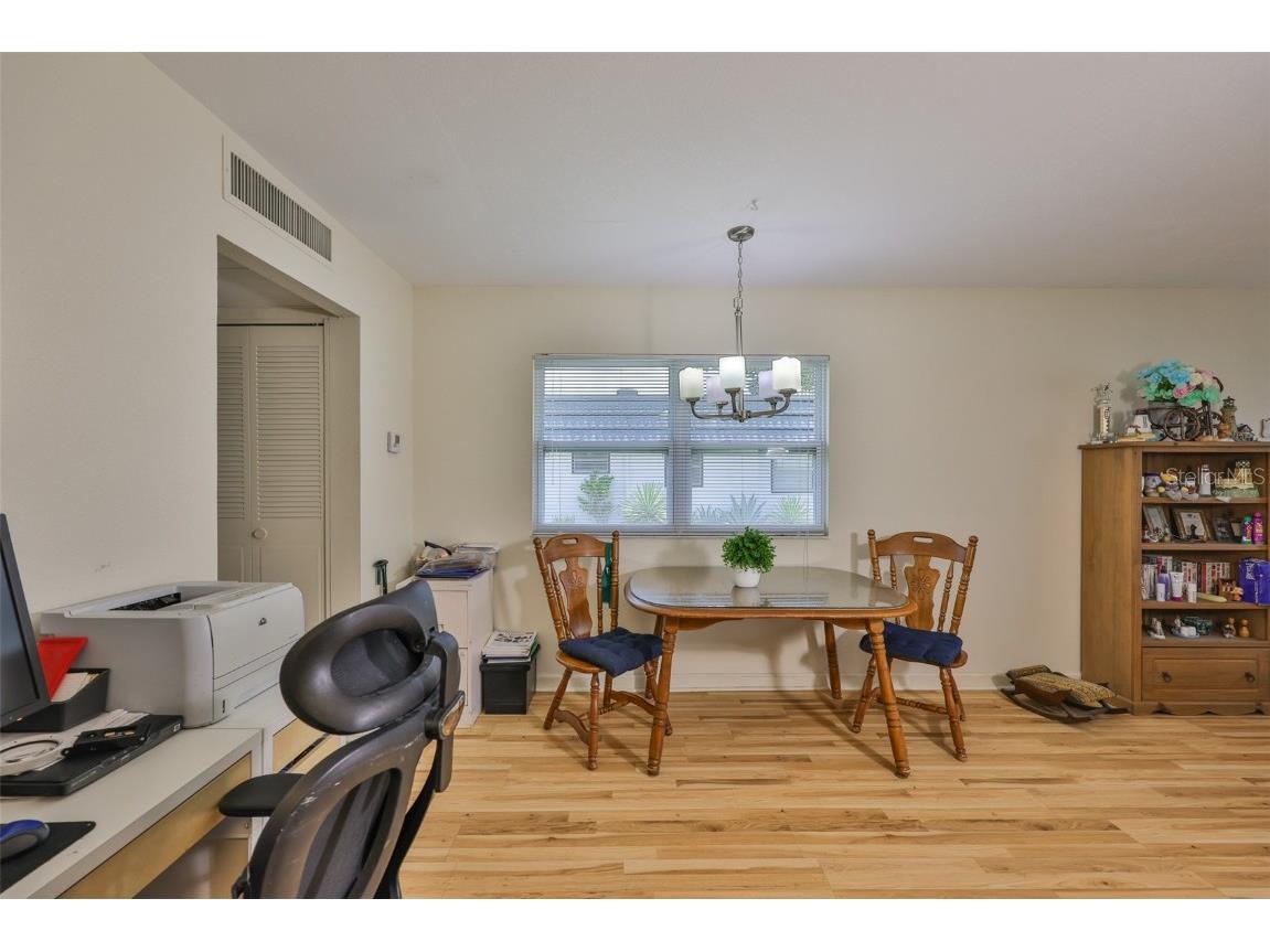 301 Kings Boulevard #130 Sun City Center FL 33573 TB8395541 image8