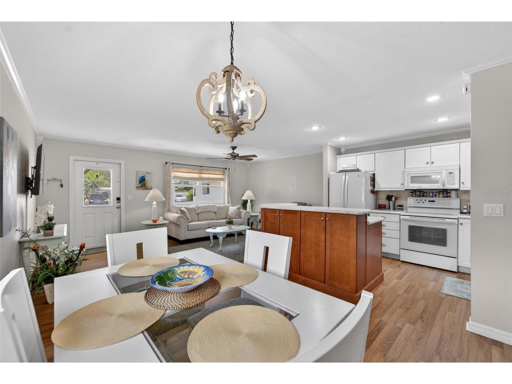 301 Kings Boulevard #138 Sun City Center FL 33573 TB8512092 image15
