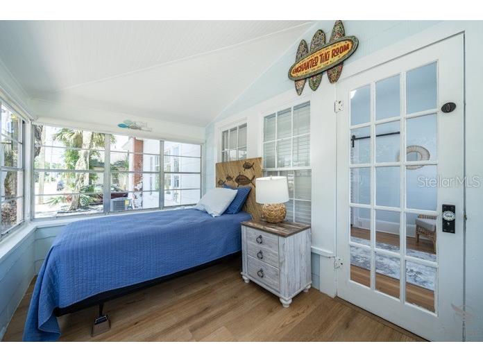 301 Live Oak Street New Smyrna Beach FL 32168 O6371567 image12