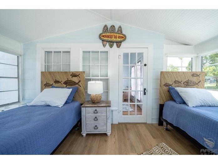 301 Live Oak Street New Smyrna Beach FL 32168 O6371567 image13