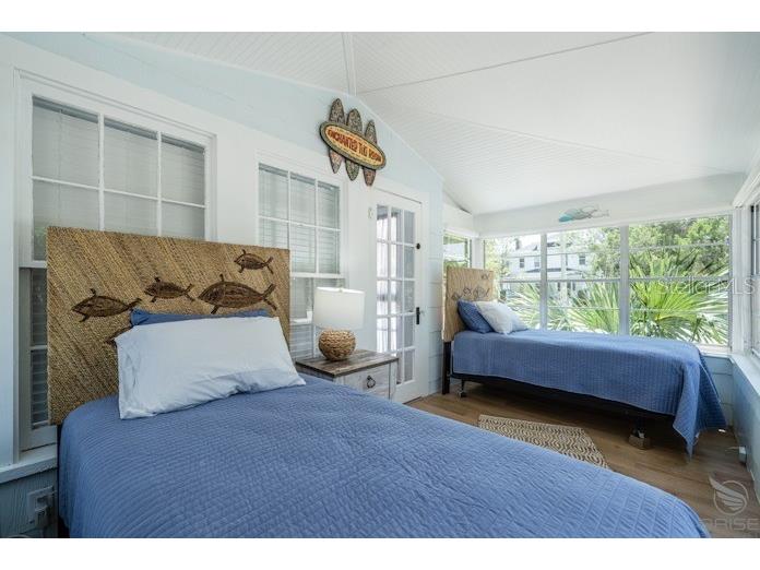 301 Live Oak Street New Smyrna Beach FL 32168 O6371567 image14