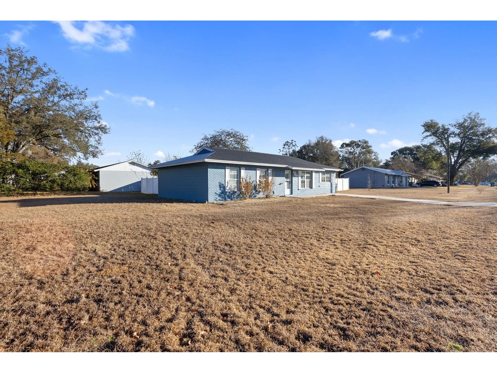 301 Magnolia Way Lady Lake FL 32159 G5108153 image3