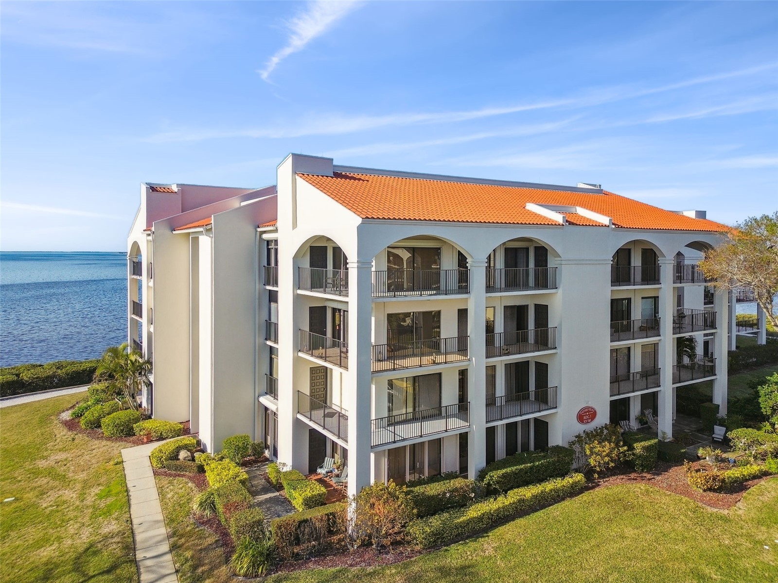 301 Mariner Drive #301 Tarpon Springs FL 34689 TB8469783 image2