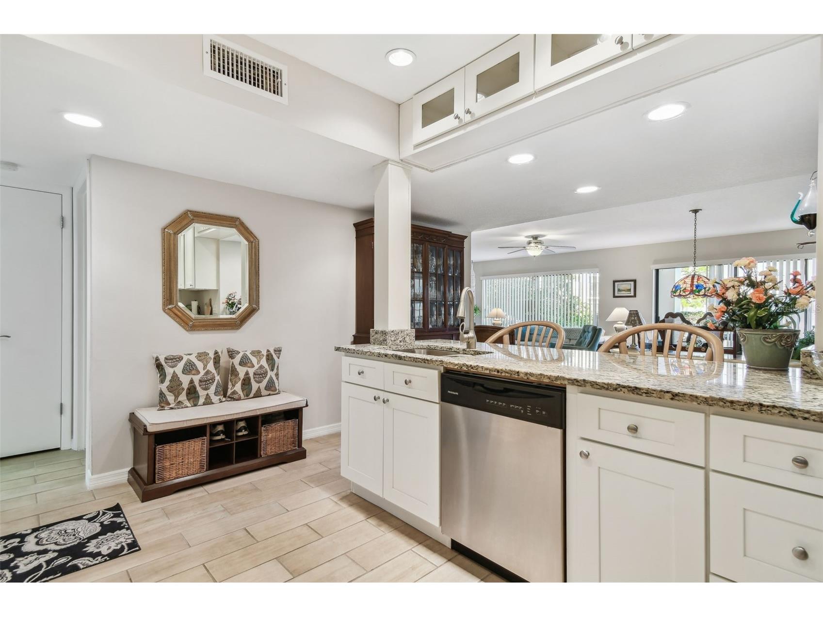301 Mariner Drive #301 Tarpon Springs FL 34689 TB8469783 image7