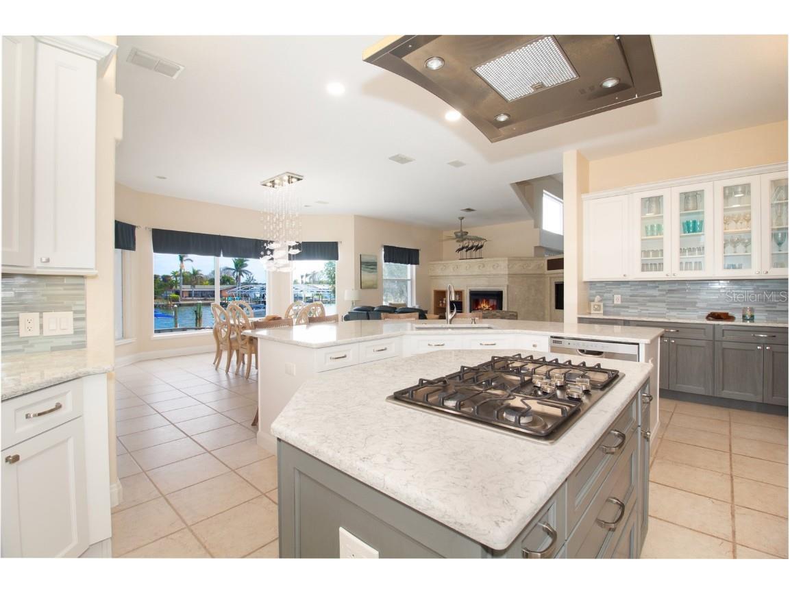 301 Midway Island Clearwater Beach FL 33767 - CANAL WITH INTRACOASTAL VIEWS TB8430210 image21