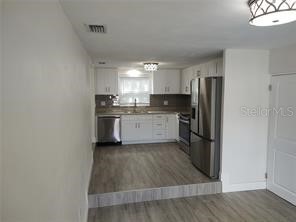 301 Mystic Lake Drive N Saint Petersburg FL 33702 TB8532292 image5