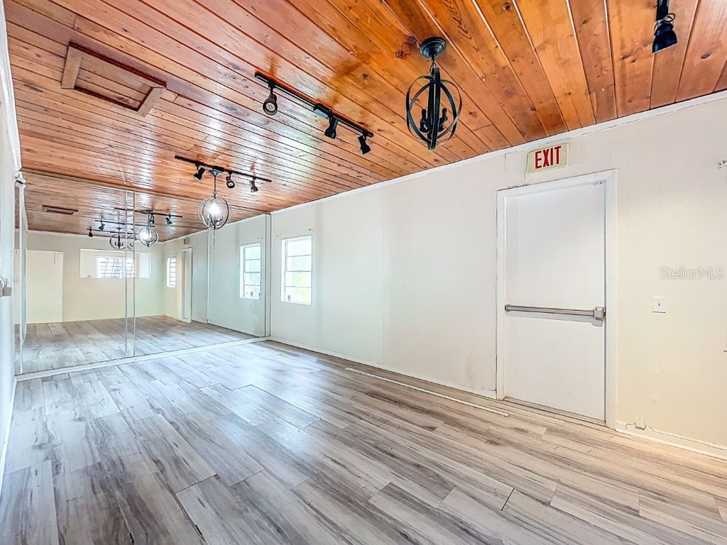 301 N Us Highway 41 Ruskin FL 33570 TB8428605 image23