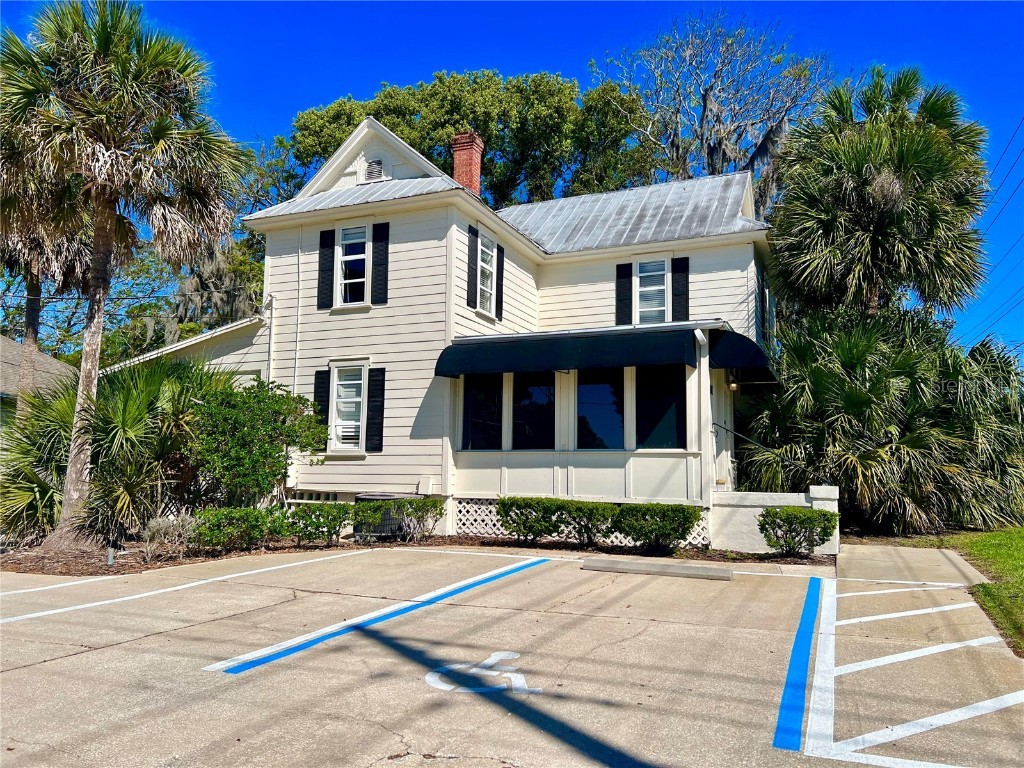 301 N Volusia Avenue Orange City FL 32763 O6188328 image1