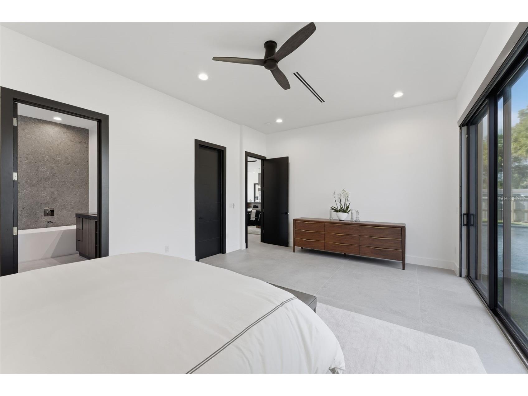 301 NE 27th Drive Wilton Manors FL 33334 O6372820 image14