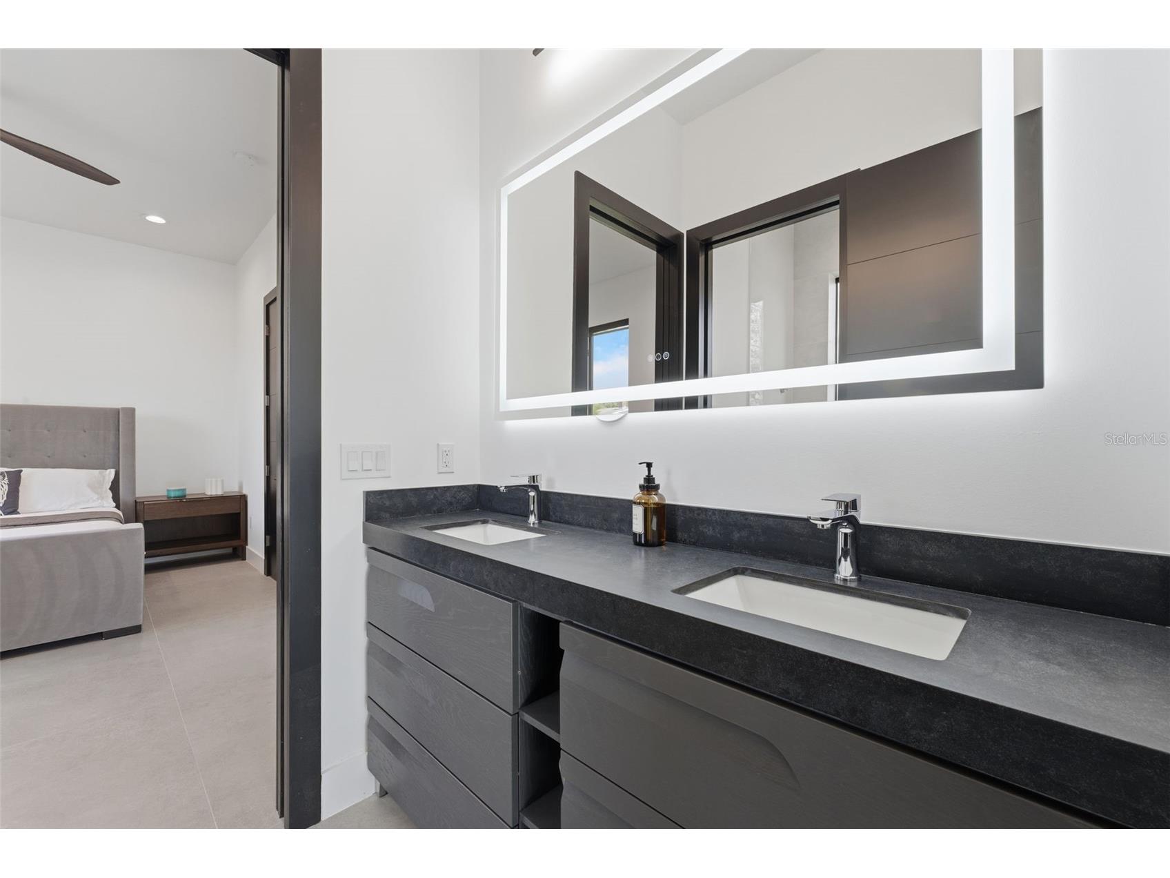 301 NE 27th Drive Wilton Manors FL 33334 O6372820 image23