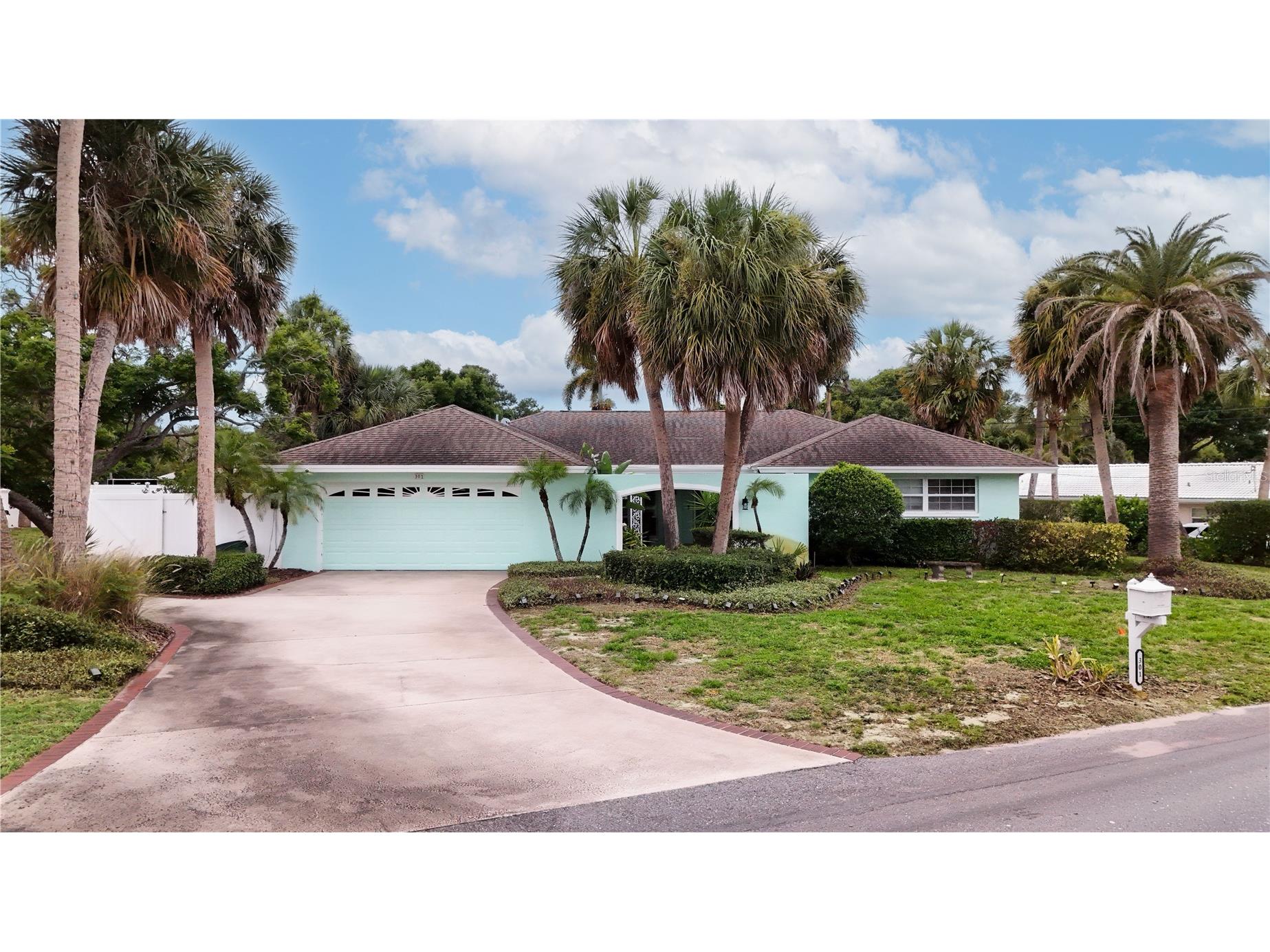 301 Palm Drive Largo FL 33770 TB8516028 image3