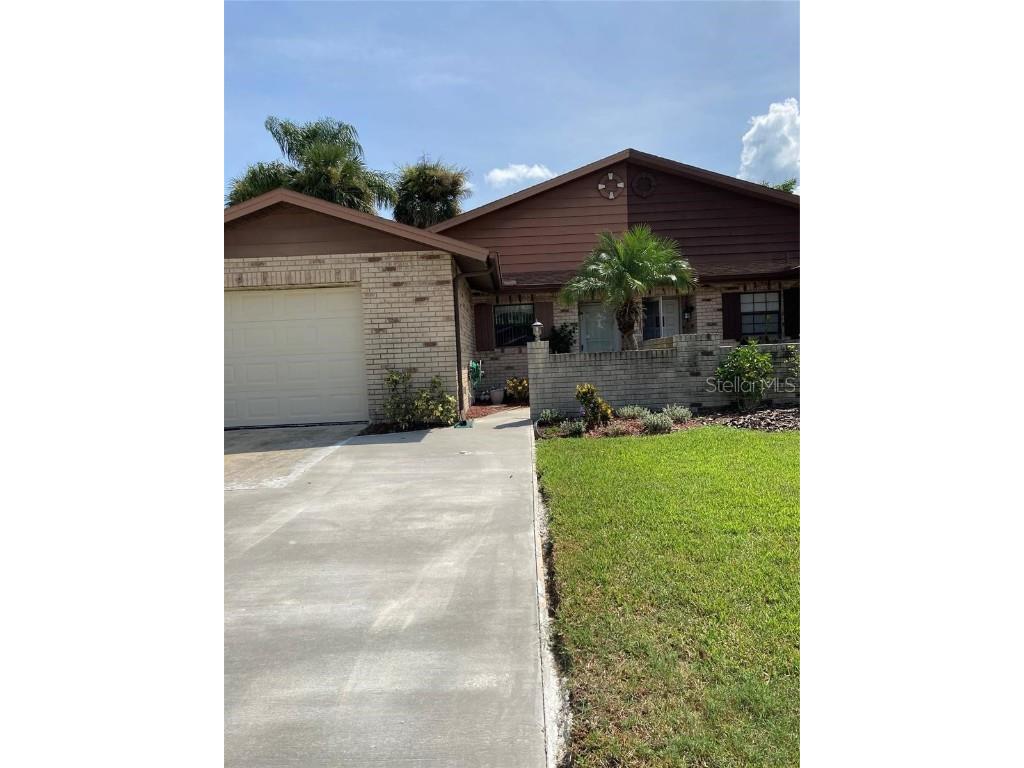 301 Paradise Lane Edgewater FL 32132 V4943897 image2