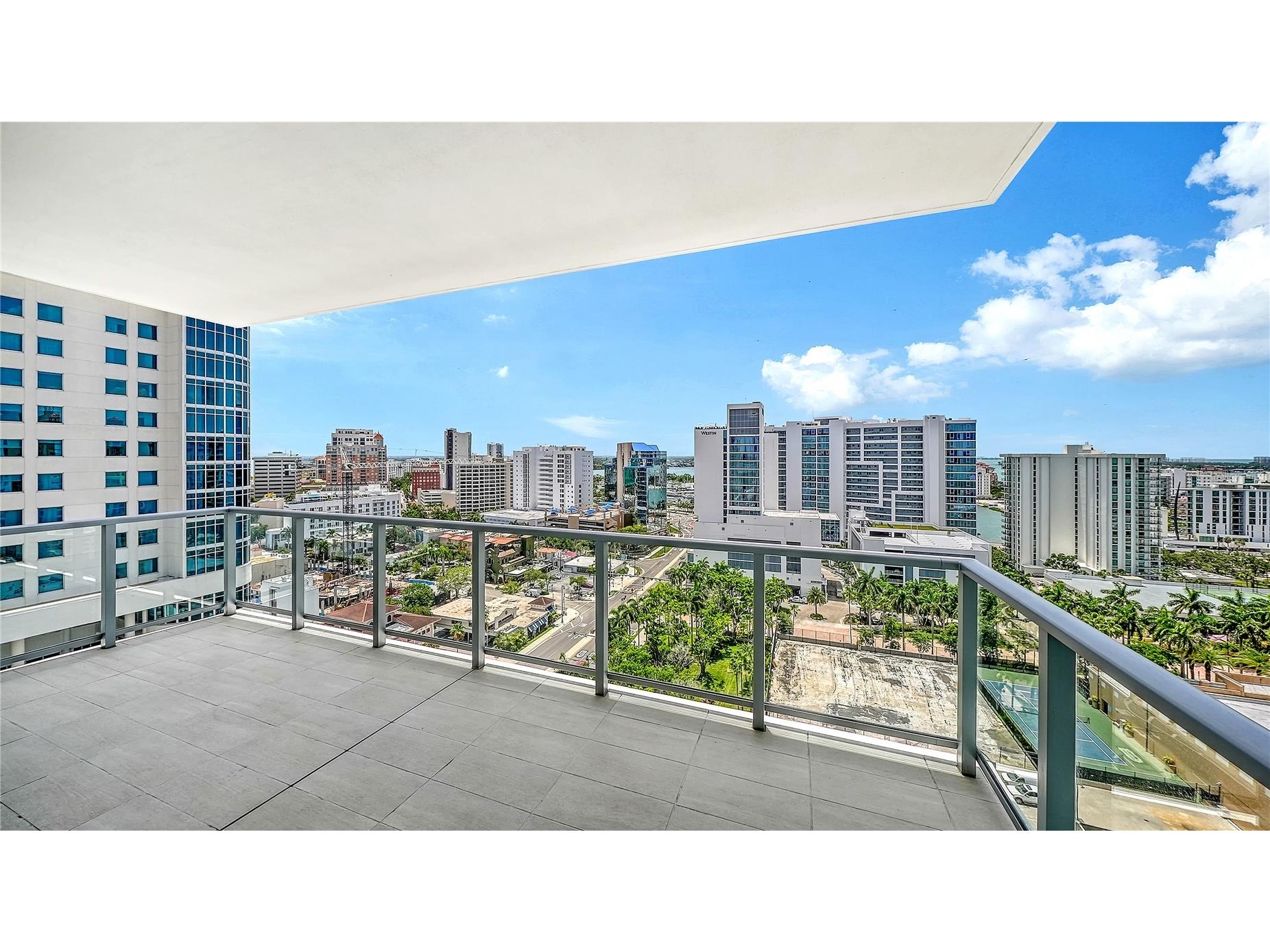 301 Quay #1507 Sarasota FL 34236 A4700096 image16