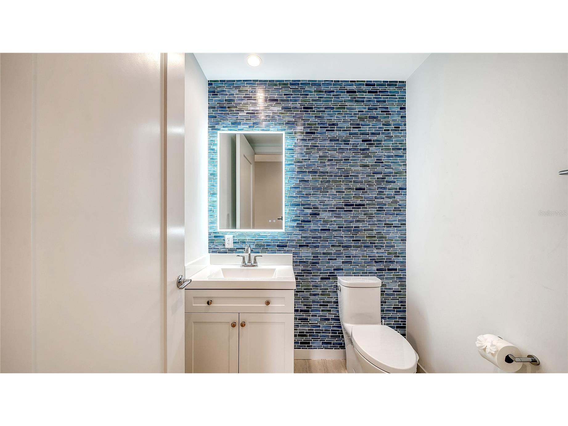 301 Quay #1507 Sarasota FL 34236 A4700096 image39