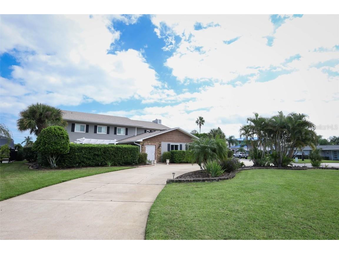 301 Quay Assisi New Smyrna Beach FL 32169 O6356612 image2