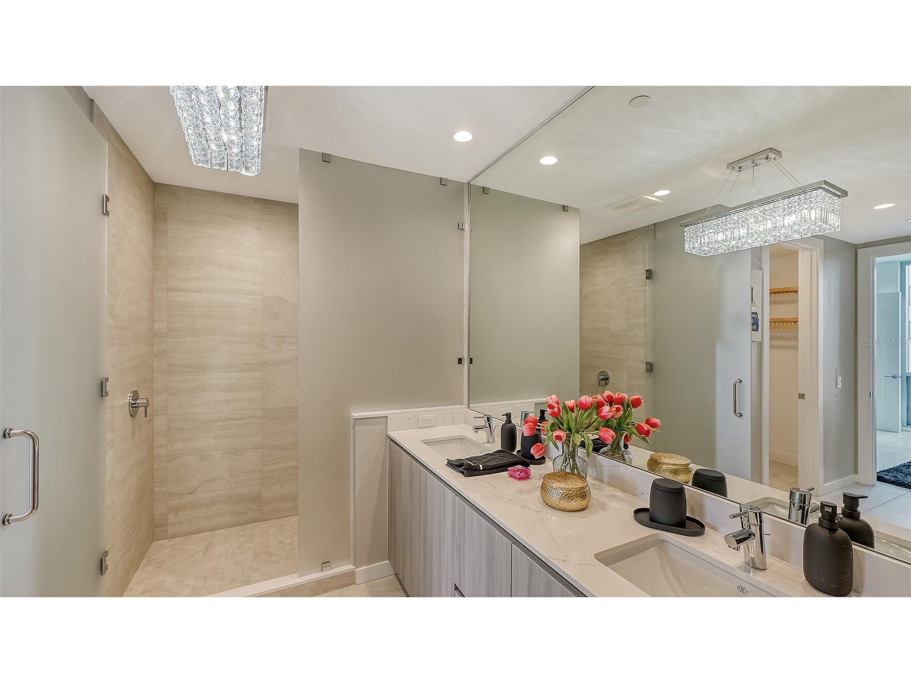 301 Quay Common #606 Sarasota FL 34236 A4690699 image12