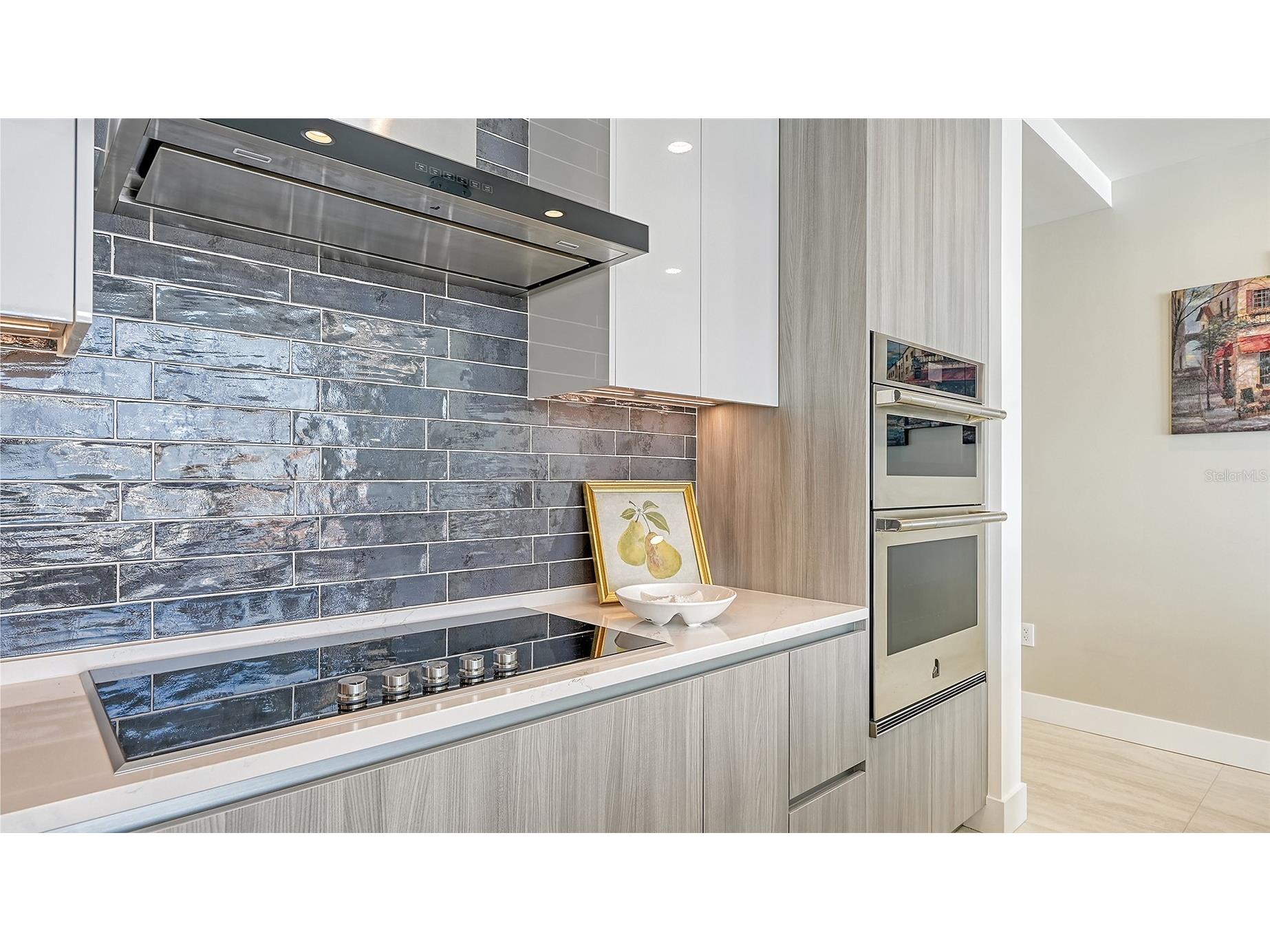 301 Quay Common #606 Sarasota FL 34236 A4690699 image5