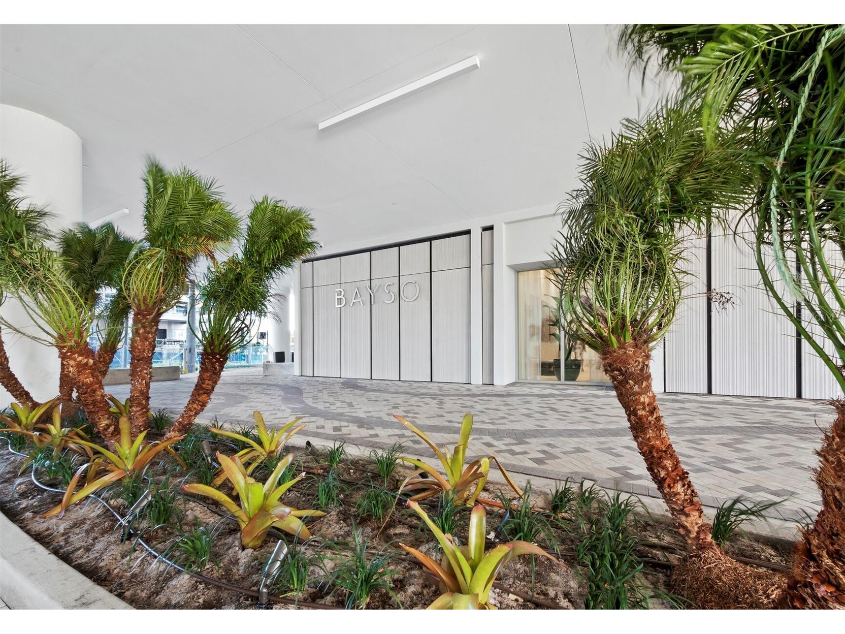 301 Quay Commons #1003 Sarasota FL 34236 A4689567 image40