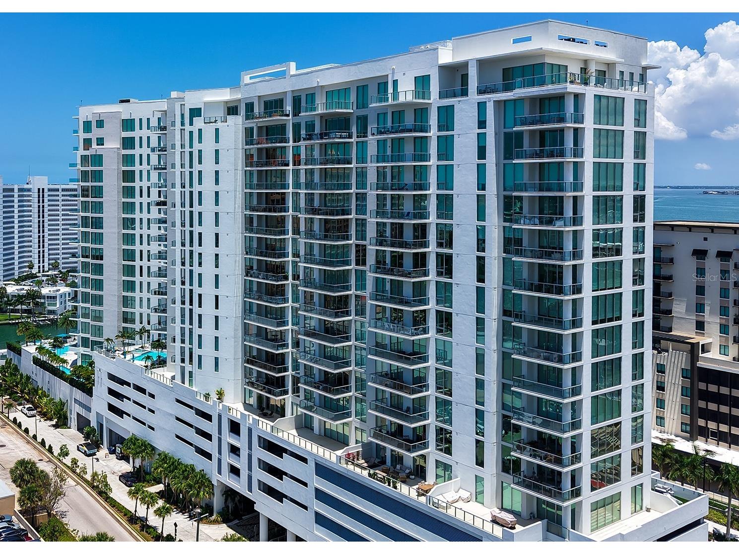 301 Quay Commons #1007 Sarasota FL 34236 A4697152 image1