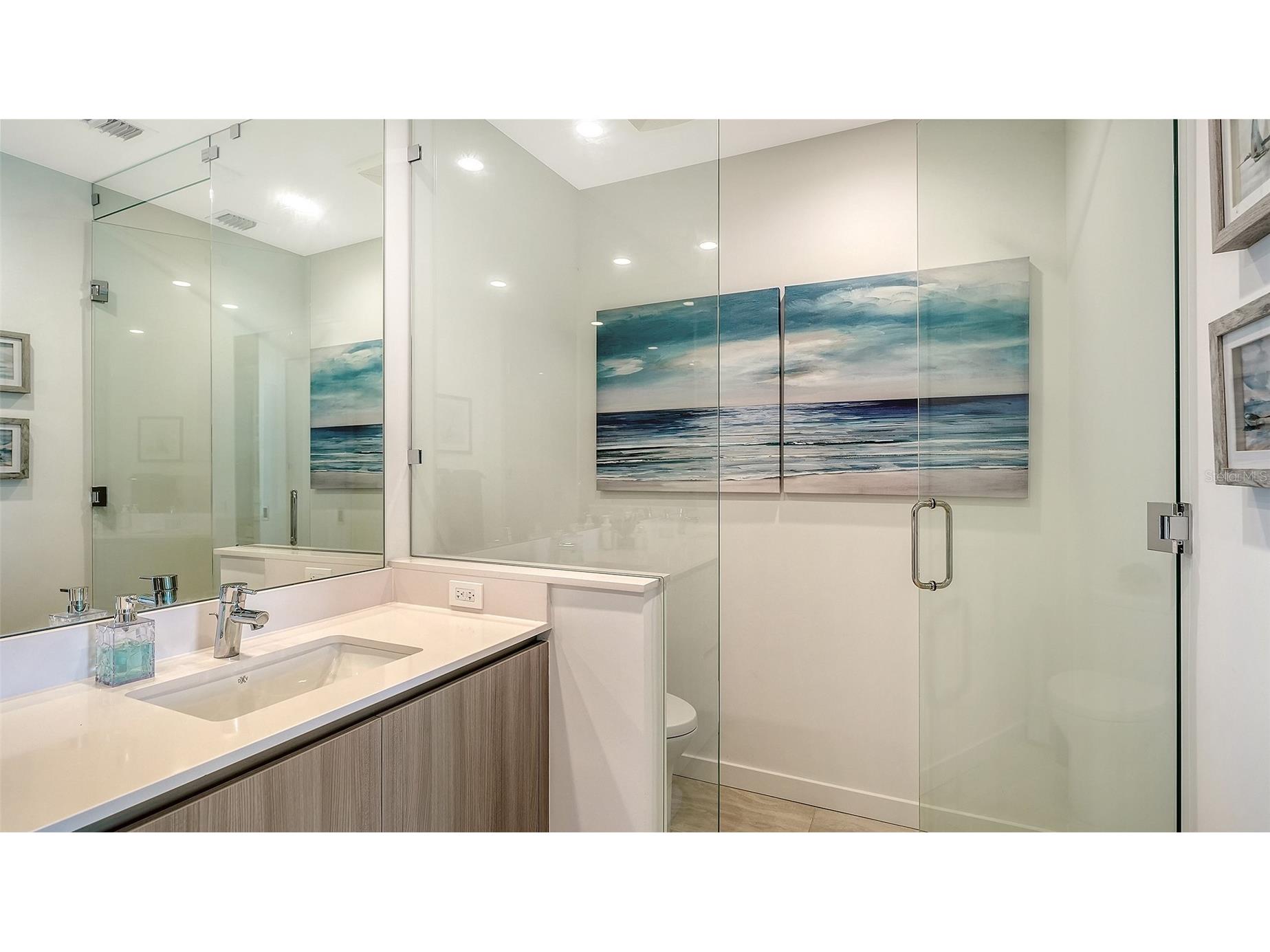 301 Quay Commons #1007 Sarasota FL 34236 A4697152 image24