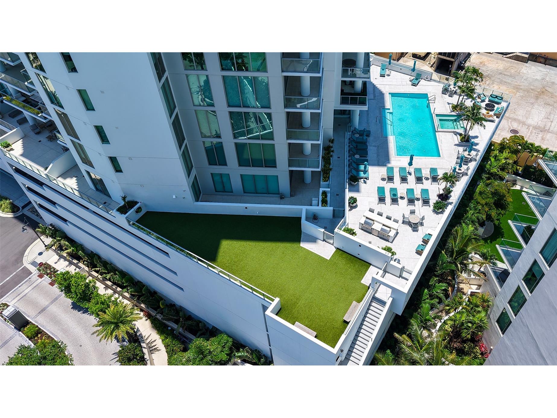 301 Quay Commons #1007 Sarasota FL 34236 A4697152 image28