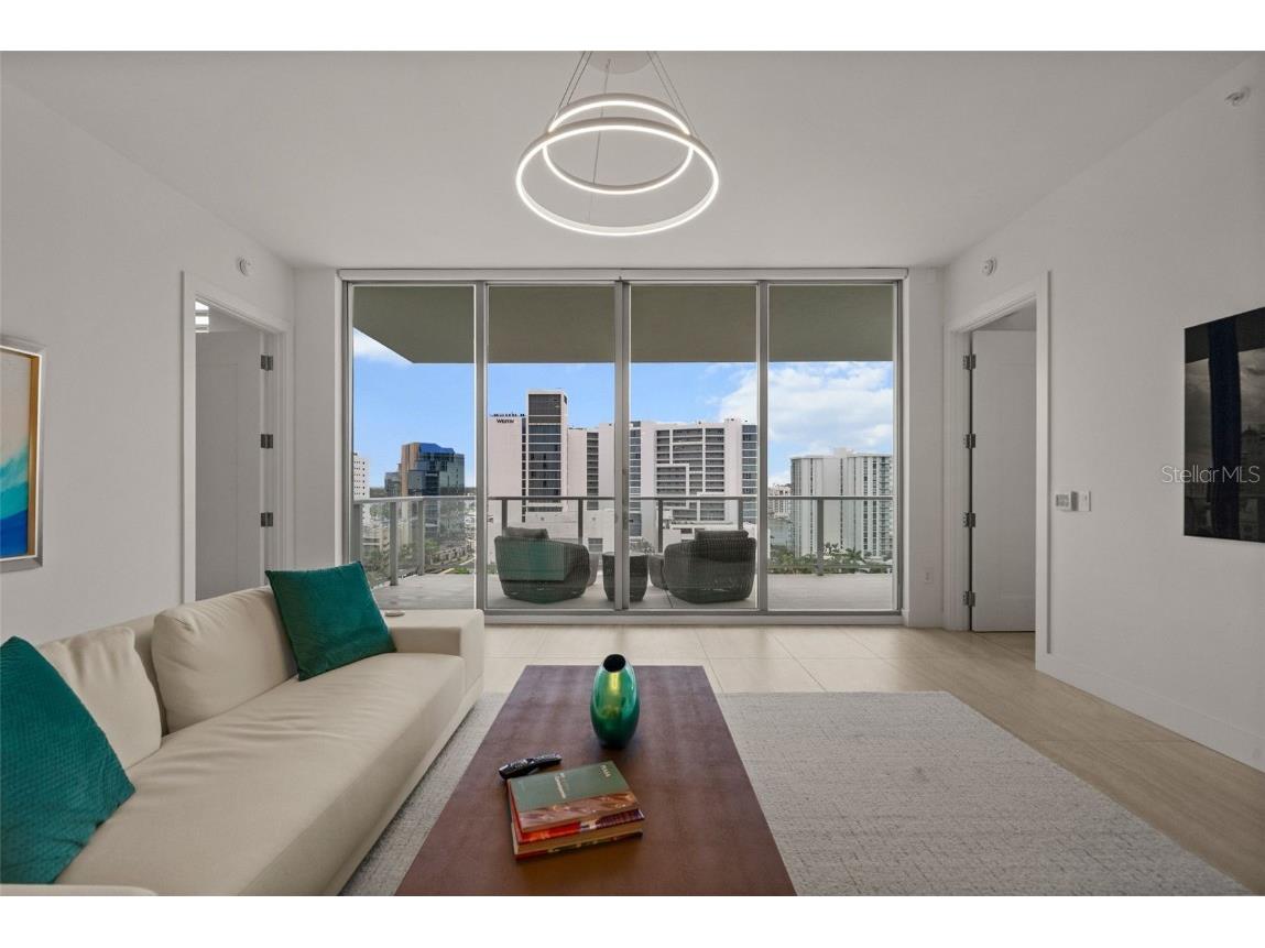 301 Quay Commons #1008 Sarasota FL 34236 A4660379 image25