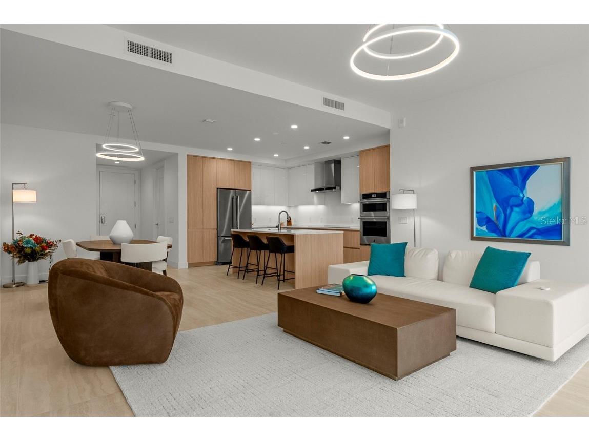 301 Quay Commons #1008 Sarasota FL 34236 A4660379 image4