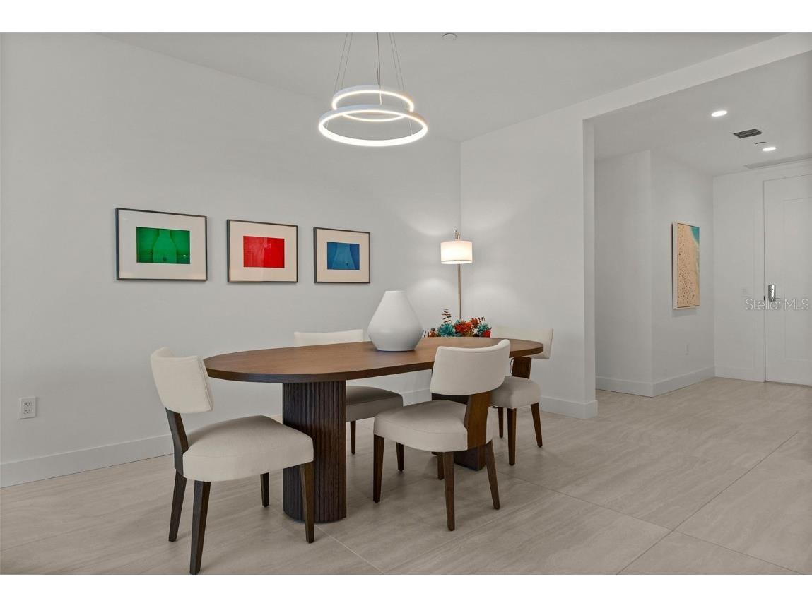 301 Quay Commons #1008 Sarasota FL 34236 A4660379 image52