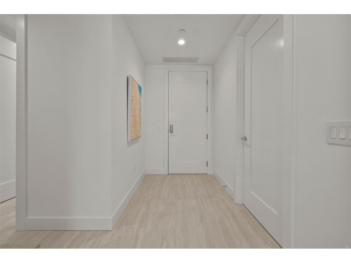 301 Quay Commons #1008 Sarasota FL 34236 A4660379 image53