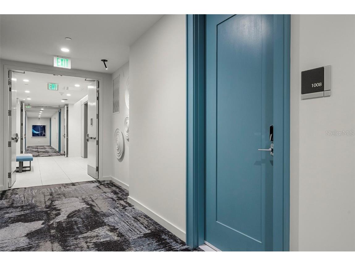 301 Quay Commons #1008 Sarasota FL 34236 A4660379 image60