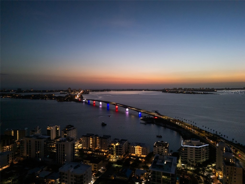 301 Quay Commons #1008 Sarasota FL 34236 A4660379 image90