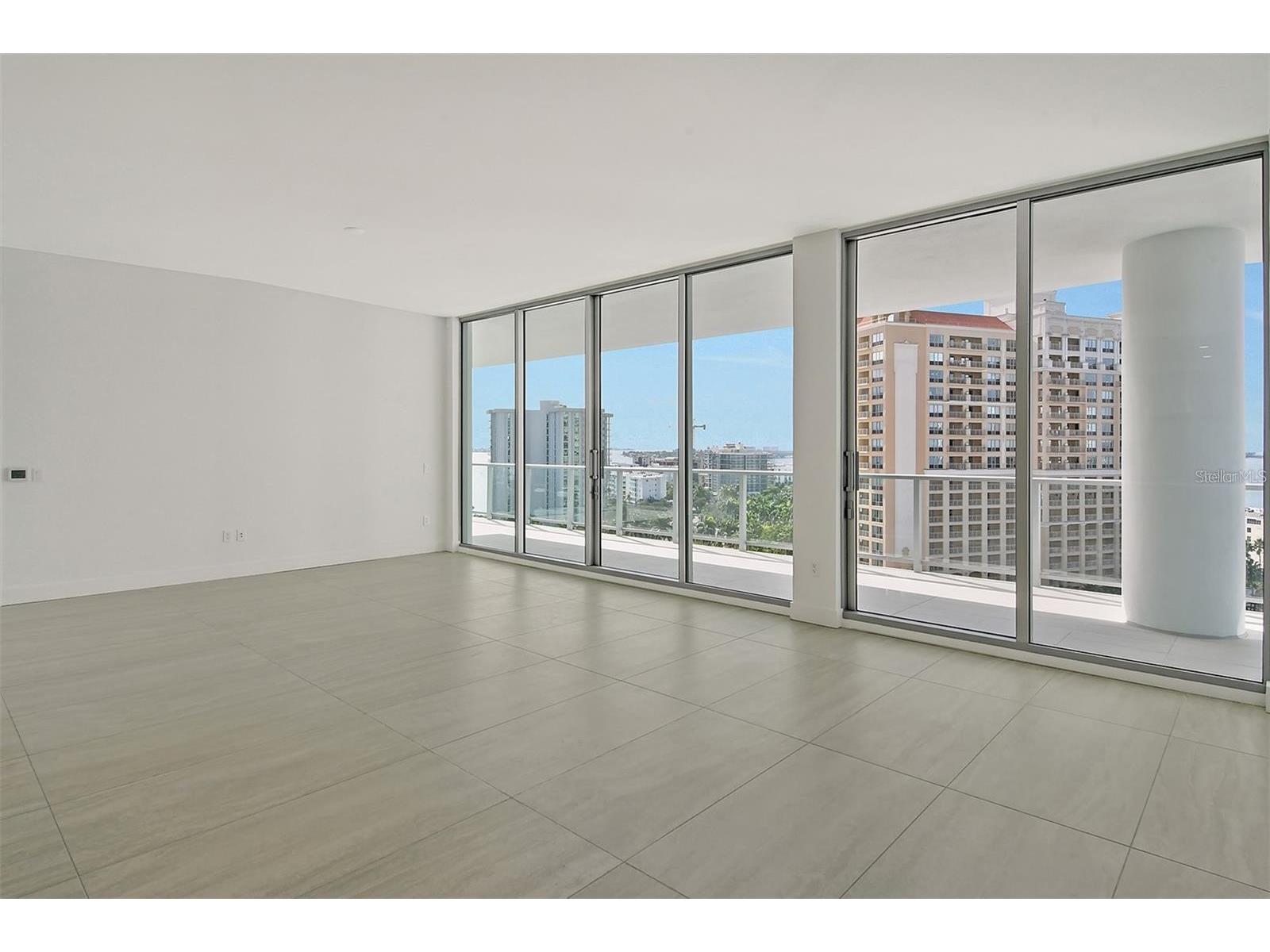 301 Quay Commons #1011 Sarasota FL 34236 A4692152 image10